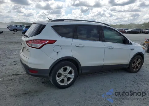 2015 Ford Escape Se z USA, uszkodzony, nr VIN 1FMCU0GX0FUA64332